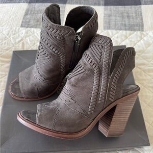 Women's Vince Camuto Peep-Toe Block Heel Booties